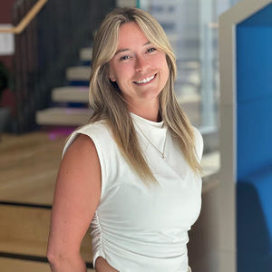 Meet your Posher, Alida